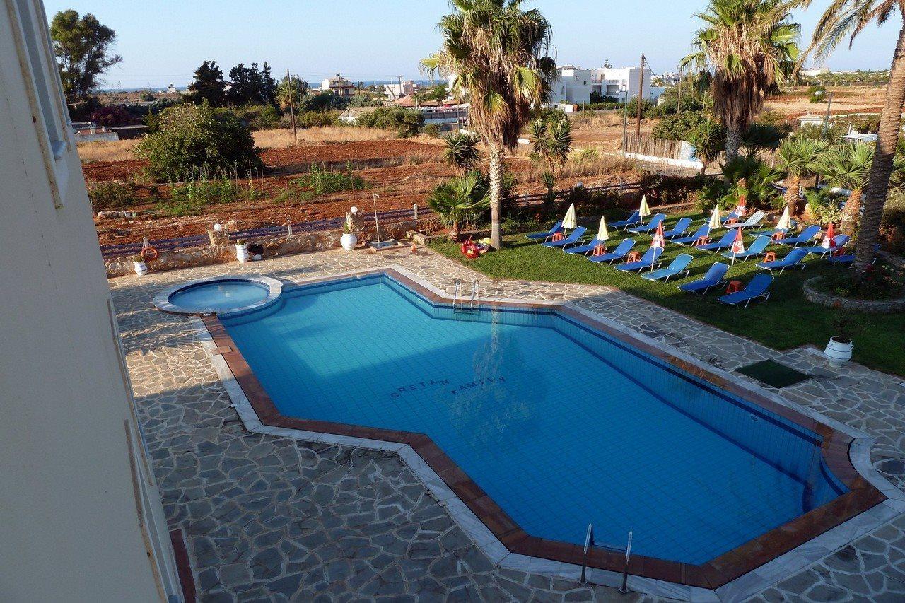 Cretan Family Apartments Malia  Exterior photo